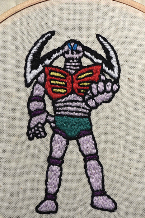 MADRONECK「まさか自分が刺繍をするようになるとは」 MADRONECK「まさか自分が刺繍をするようになるとは」